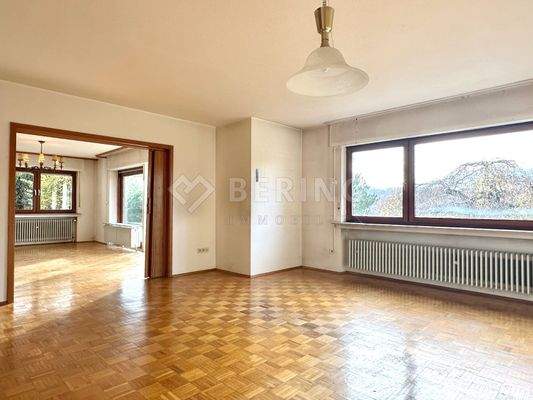 Großzügiger Wohn-/ Essbereich