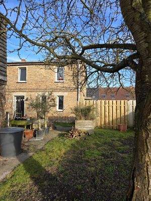 Grundstück und Haus