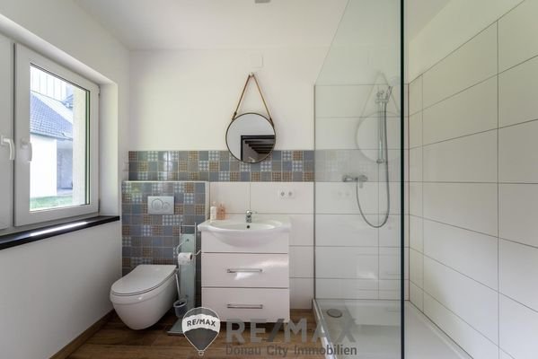 09  Badezimmer vom Haus