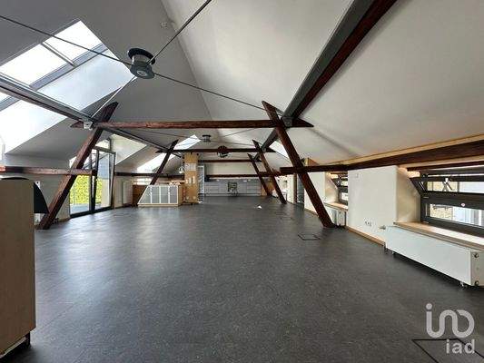Loft mit Balkom
