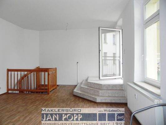 WZ - Treppe zum EG - Zugang zum Balkon