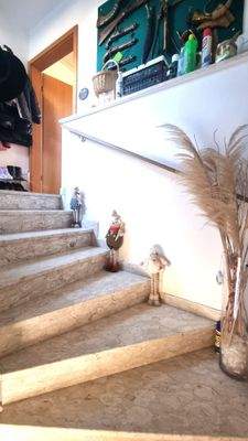 Treppenhaus - Eingangsbereich Wohnung Dachgeschoss