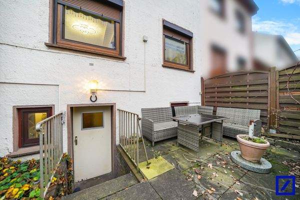 Haus Rückansicht Terrasse