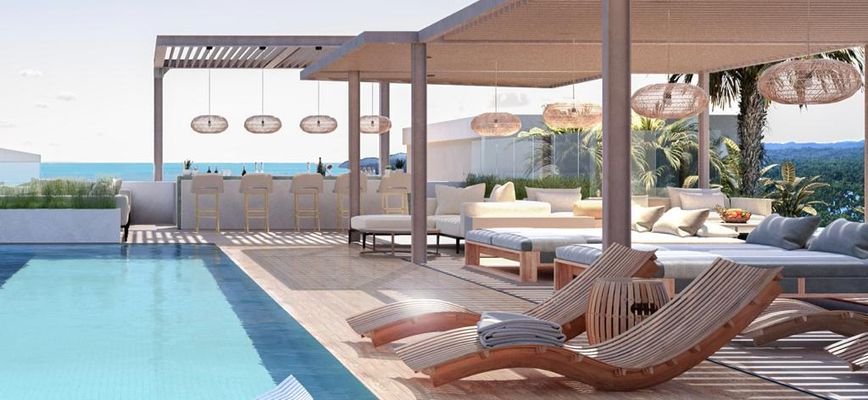 Rooftop terrace - bar &amp; swimming pool.jpeg