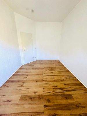 WhatsApp Image 2025-09-09 at 08.22.20