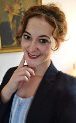 Ansprechpartnerin Melanie Zandt.jpg