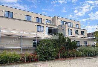 Seitliche Ansicht Gebäude