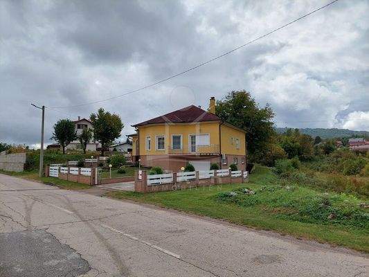 Umgeben von viel Grün