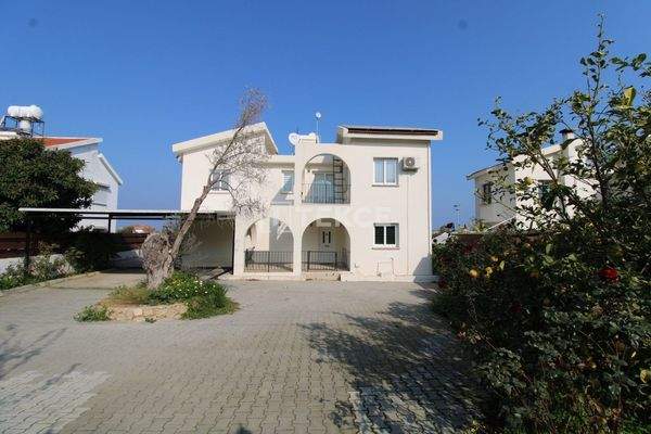 Sea-View Detached Villa with a Pool in Girne North Cyprus