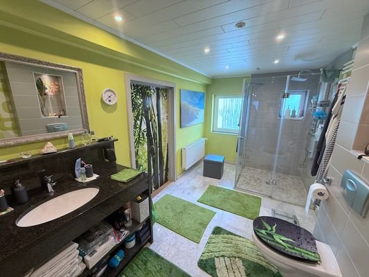 Badezimmer2 