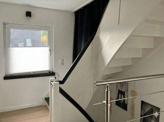 OG: Treppenaufgang Richtung DG