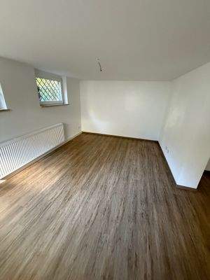 Wohn- / Arbeitszimmer