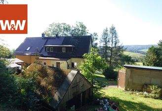 Blick auf das Doppelhaus