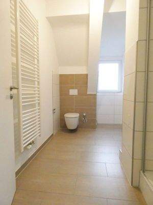 modernisiertes Badezimmer