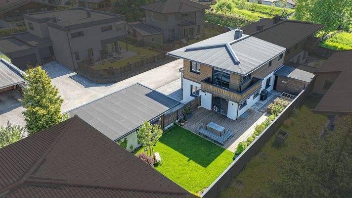 KITZIMMO-Exklusive Haushälfte in Ruhelage mit Bergblick kaufen - Immobilien Waidring.