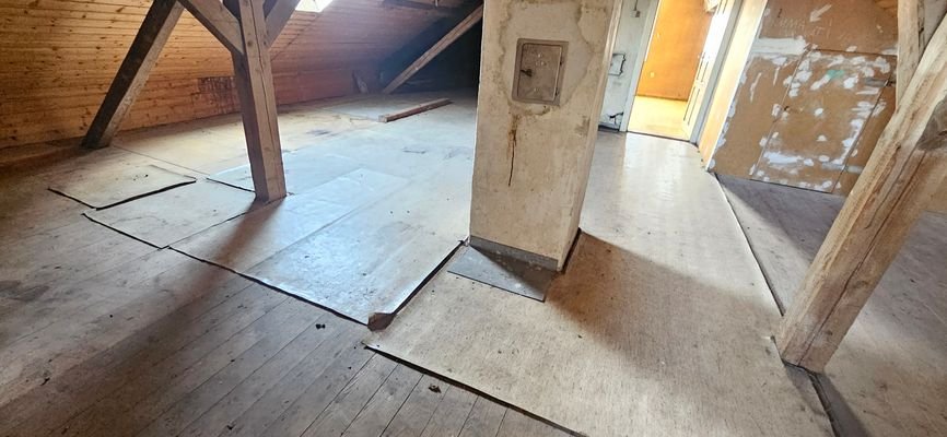 Dachboden als Ausbaureserve 1