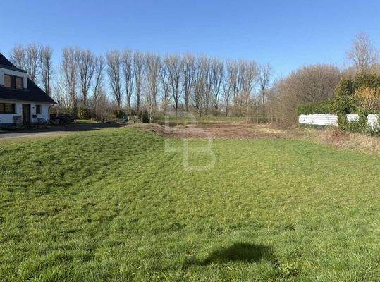 Grundstück Straßenseite