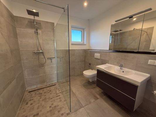 Badezimmer OG - Wohnungen 