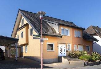 Straßenansicht