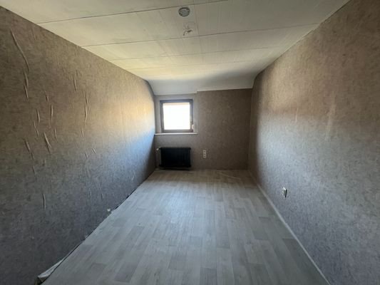 Zimmer 2 Wohnung 2.OG/DG