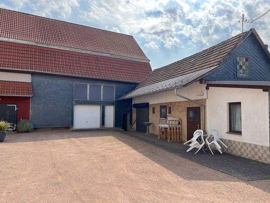 Scheune und Nebengelass