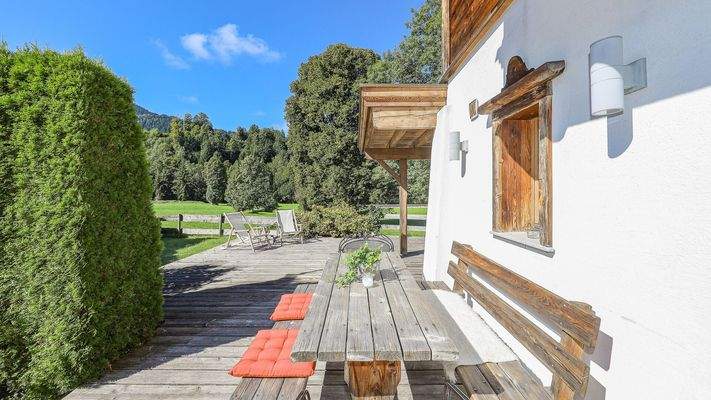 KITZIMMO-Alpenchalet in sonniger Ruhelage mit Kaiserblick - Immobilien Ellmau.