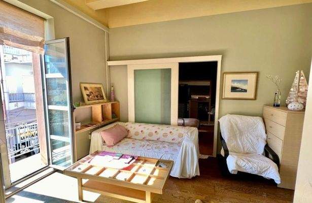 Kreta, Agios Nikolaos: Elegantes Stadthaus nur 300 m vom Strand entfernt