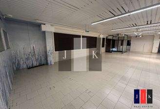 Halle Innenansicht 3