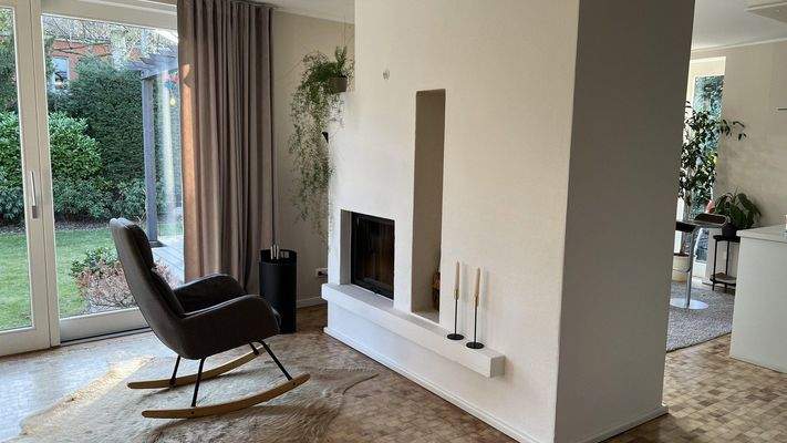 Tunnelkamin im Wohnzimmer