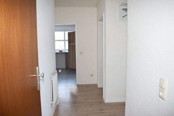 9080AL-02 Eingangsbereich