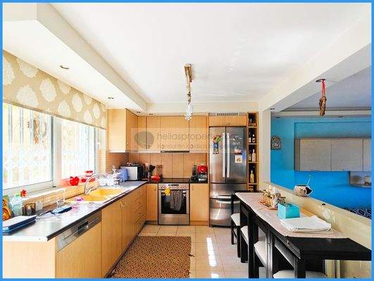 4bcea629582a4011b7db863c3b762567-original