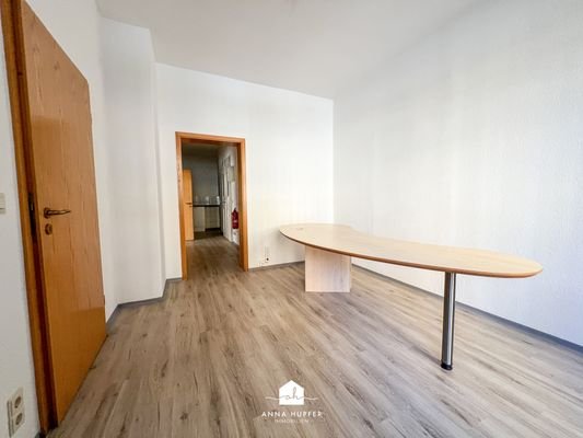 Büro 2