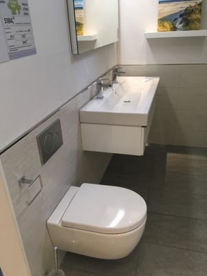 WC+ Waschbecken Beispiel