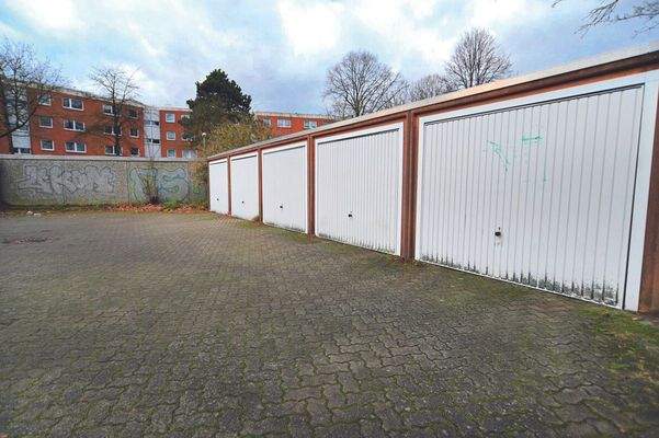 Garagenhof Lübeck Fregattenstraße