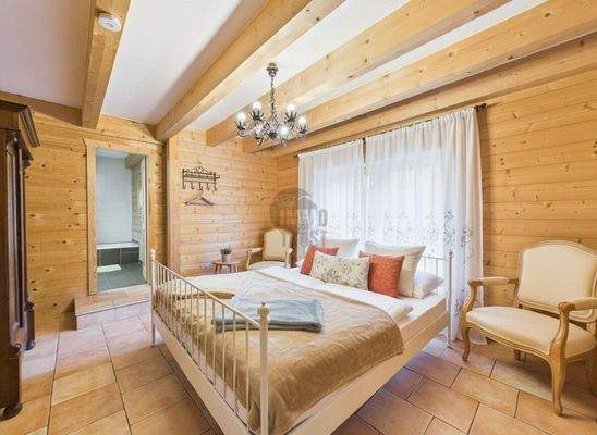 Schlafzimmer EG mit Masterbad