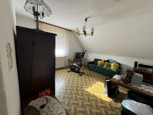 IMG_4221 Wohnzimmer4 OG .JPEG