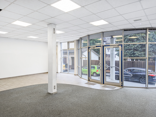 Laden - Werz Immobilien