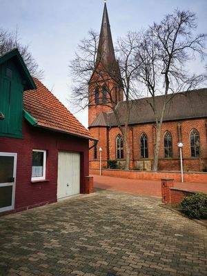 Ansicht Garage + Nebeneingang