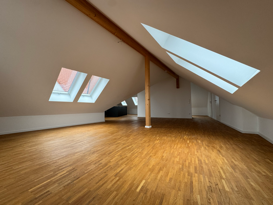 Mittel (Wohnbereich Ansicht 2).png