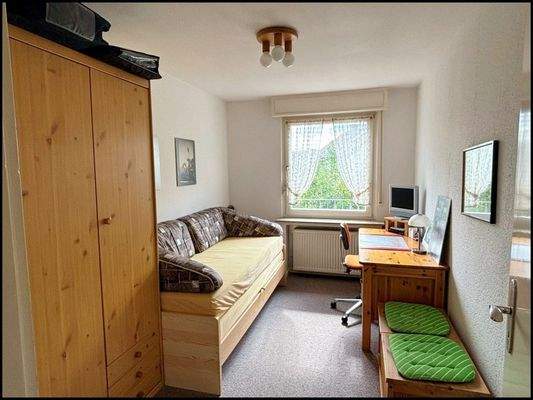 OG Zimmer 1