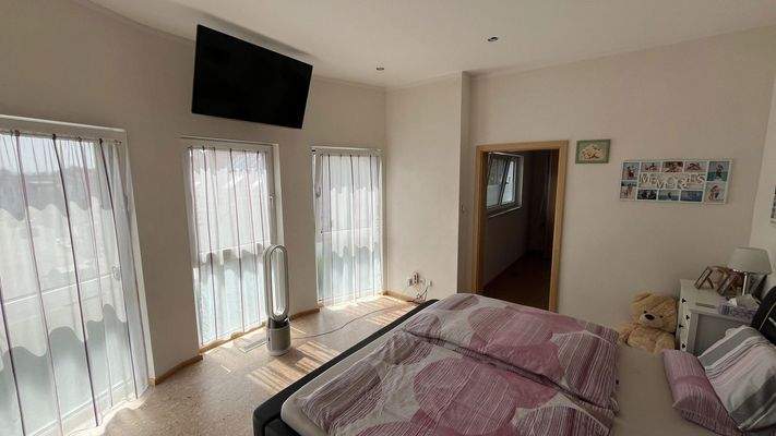Masterbedroom mit TV