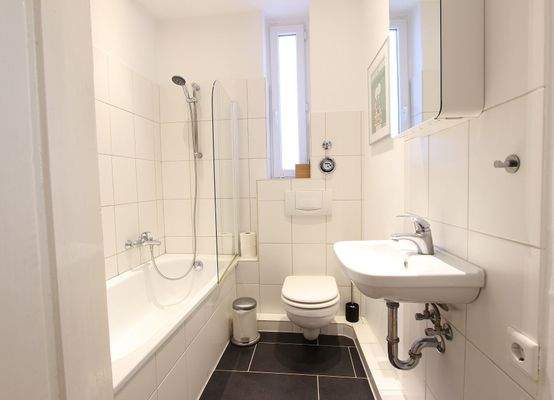 Vollbad mit Fenster