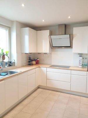 Teilansicht Küche (1)