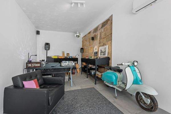 Hobbyraum Nebengebäude