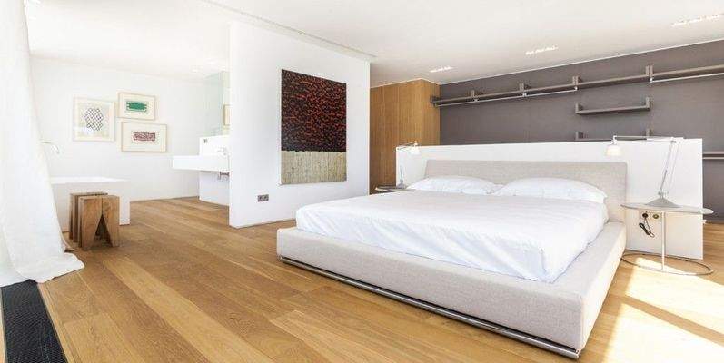 Luxusvilla zum Verkauf in der ersten Linie von Camp de Mar BHHS-BAL-0908