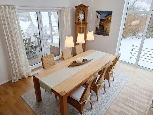 Essbereich mit Terrassenzugang