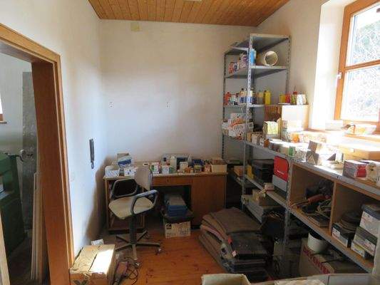 abgetrennter Raum in der Werkstatt 