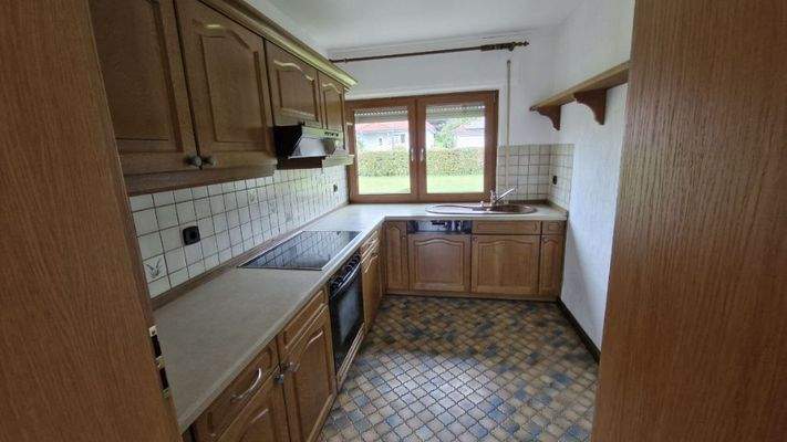 Einbauküche_mit_Geräten