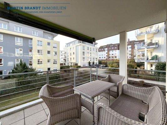 Süd-West Balkon ca. 10 m² 