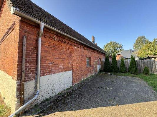 gepflasterter Freisitz